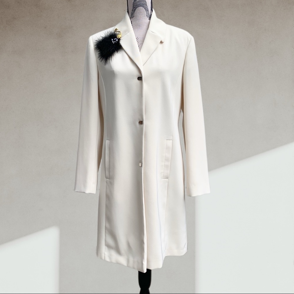 Melanie Lyne Jackie O Ivory coat LARGE